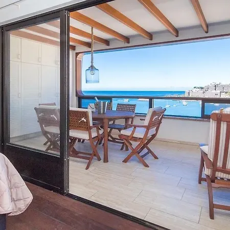 Apartment 100 M2 Penthouse On The Beach. Patalavaca