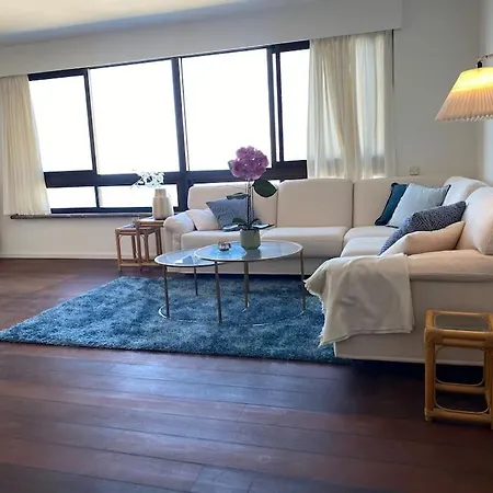 100 M2 Penthouse On The Beach. Patalavaca