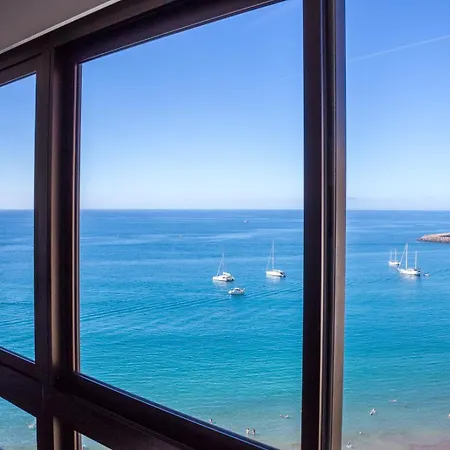 100 M2 Penthouse On The Beach. Apartman *