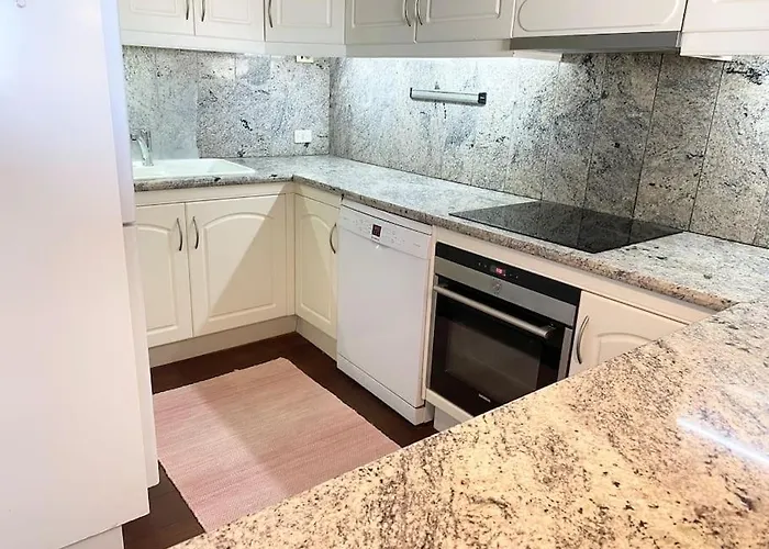 Apartman 100 M2 Penthouse On The Beach.
