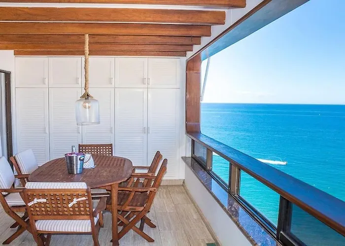 Apartman 100 M2 Penthouse On The Beach. *