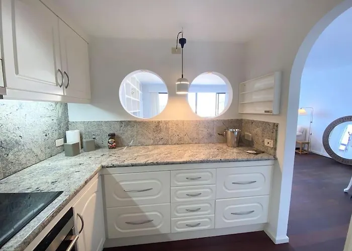 100 M2 Penthouse On The Beach. Patalavaca