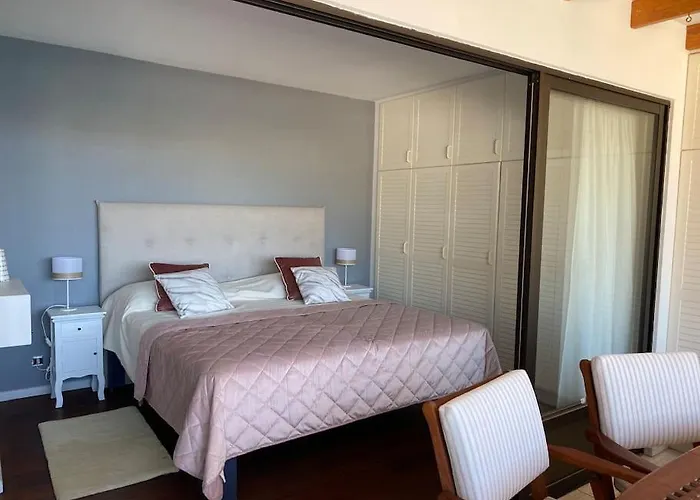 100 M2 Penthouse On The Beach. Apartman *